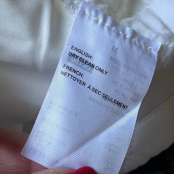 elodie Nordstrom rack off white cropped quilted jacket. Women’s size Med. NWT - Picture 5 of 7